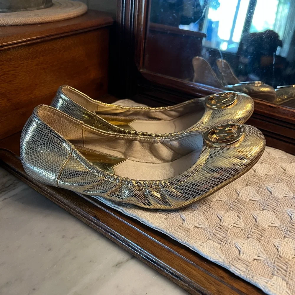 MICHAEL KORS Classic Fulton‎ Python Embossed Ballet Flats Gold Metallic Wms Sz 8